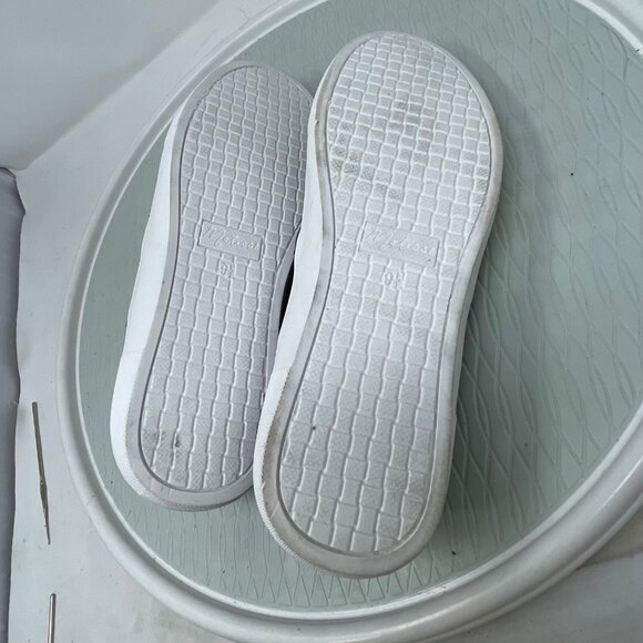 Coconuts by Matisse ShoesSize 9.5 Harry Sneakers Slip On Navy Textile Shoes NEW - Picture 5 of 8